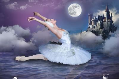 Swan Lake presented by Crown Ballet poster